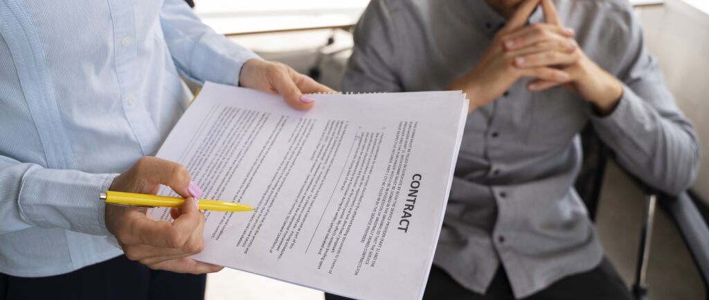 adulto jovem lidando com sindrome impostor 1